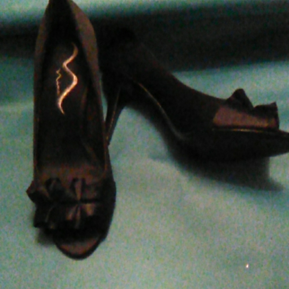 Ladies heels